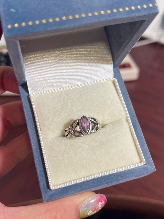 Jewelry - Vintage Sterling Silver Amethyst Ring 7